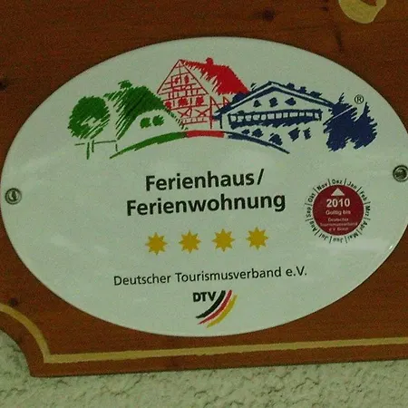Huis Becker-schmidt, St Blasien 펜션 상트블라신